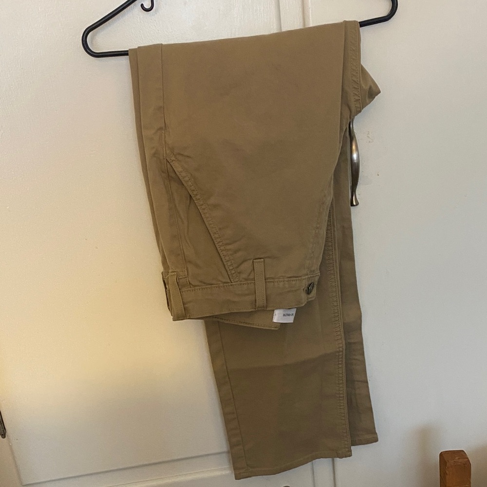 Signature by Levi Strauss Tan Athletic Pants